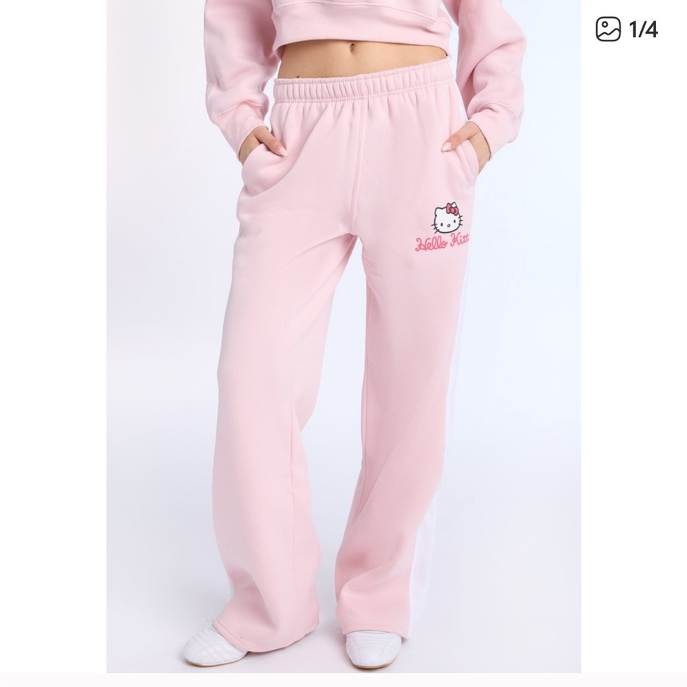 2 for $35
Hello Kitty Blush Pink Straight Leg Pants